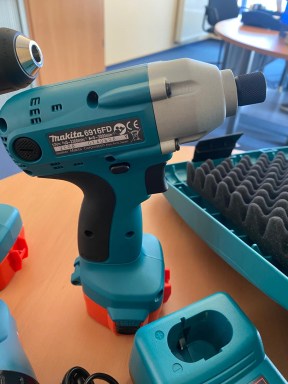 Makita Kabelloses Bausatz