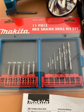 Makita Kabelloses Bausatz